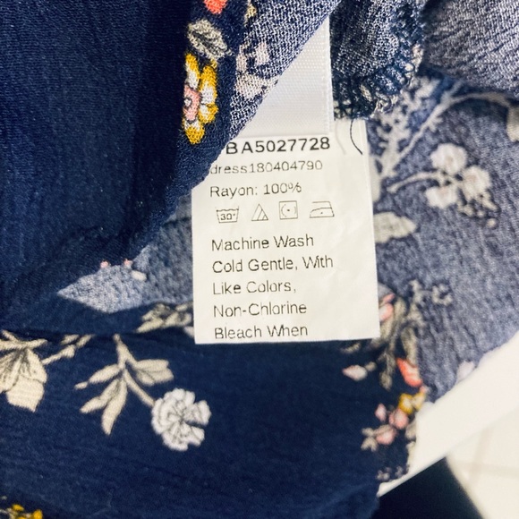 Gifted - Stretchy floral summer dress - Picture 12 of 16